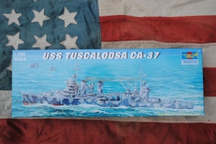 Trumpeter 05745 CA-37 USS TUSCALOOSA  
